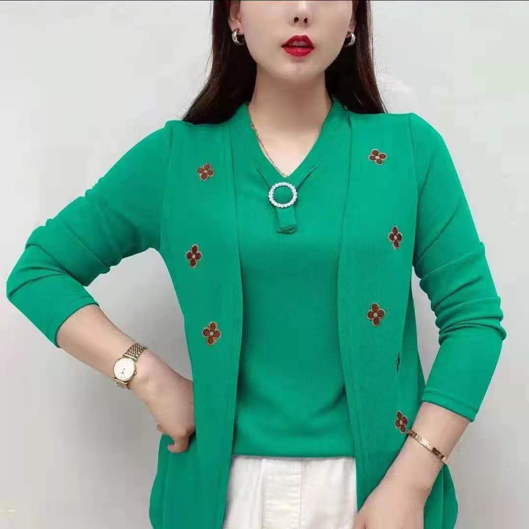 🎁💕【M-5XL】Panie, sprawdźcie tę nową koszulkę! Wykonana z czystej bawełny, jest miękka i ciepła.