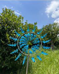 📣【Dekoracje ogrodowe】🌈【Dostępnych 6 kolorów】🌻 Żelazna metalowa ozdoba sci-fi fantasy na patio, wiatrak ogrodowy