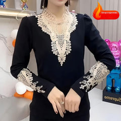 😍30% zniżki!【2XS-3XL】Jesienno-zimowa modna koszula z koronkowym kołnierzykiem i dwustronnym aksamitnym dołem