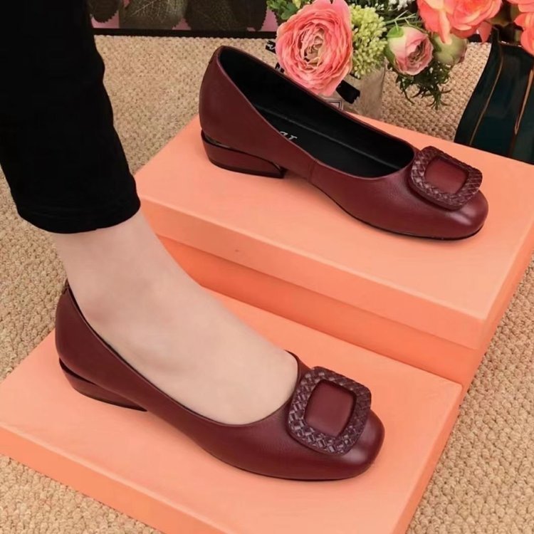 【35-41】 Buty damskie z miękkiej skóry z miękką podeszwą i grubym obcasem z okrągłym noskiem