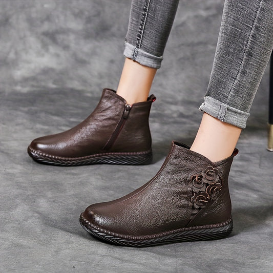 😍30% zniżki!【35-41】Nowe jesienno-zimowe krótkie buty z miękką podeszwą i ciepłą skórą na rok 2026，Jest antypoślizgowy i ciepły, dzięki czemu doskonale nadaje się na śnieżne dni.