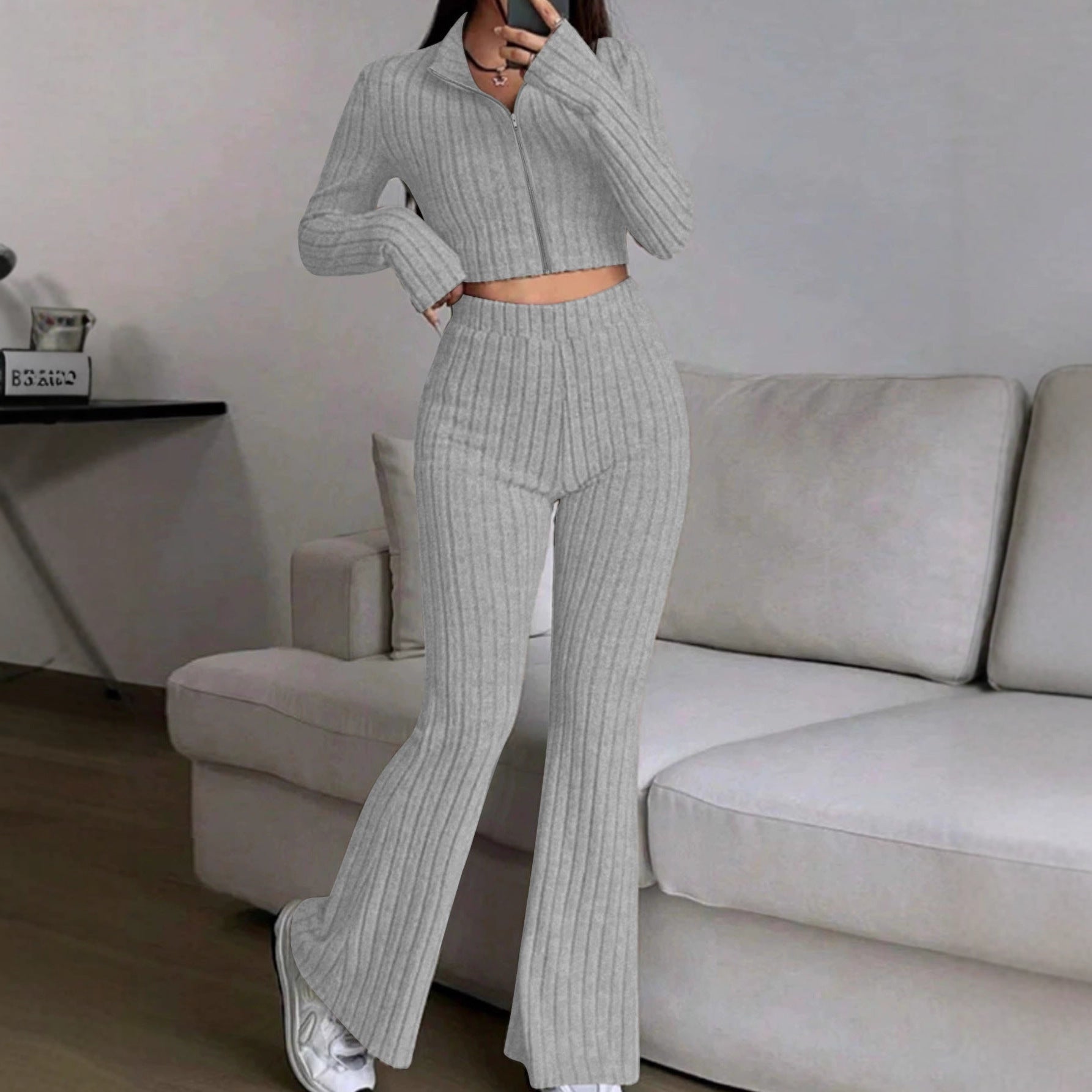 【Top + Spodnie】1 zestaw 119 zł.Dres wykonany z czystej bawełny, wygodny i przewiewny, prosty i stylowy.