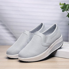 🔥【35-42】Damskie buty na co dzień z grubej podeszwy z siatki