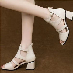 👡【Rozmiary 35-40】Nowe, oryginalne skórzane sandały rzymskie, ażurowy design, wygodne i oddychające, obcas 5 cm👡