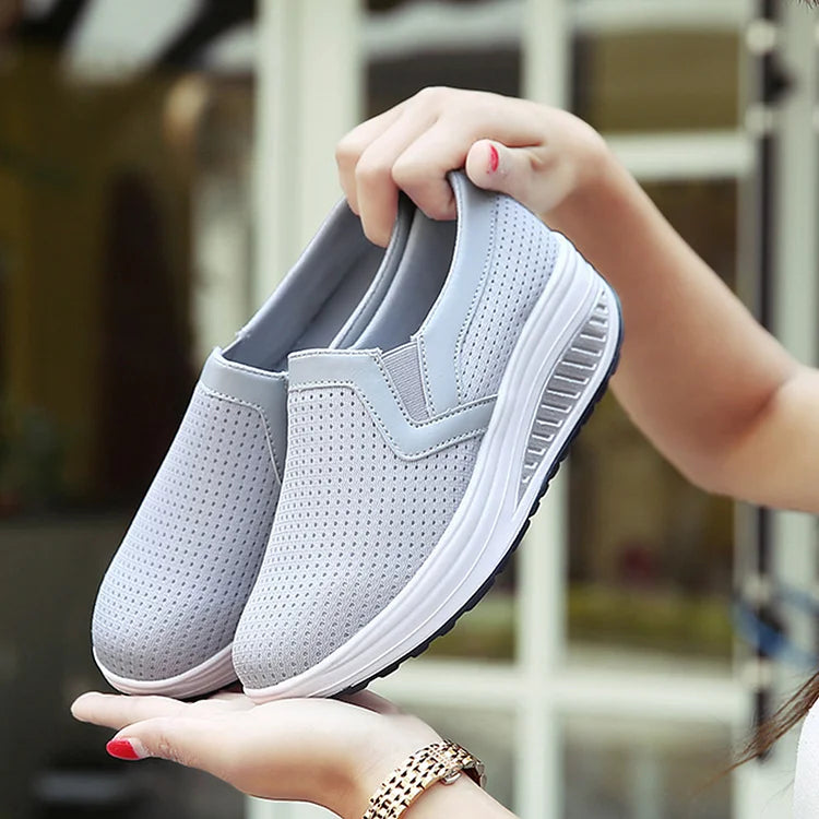 🔥【35-42】Damskie buty na co dzień z grubej podeszwy z siatki