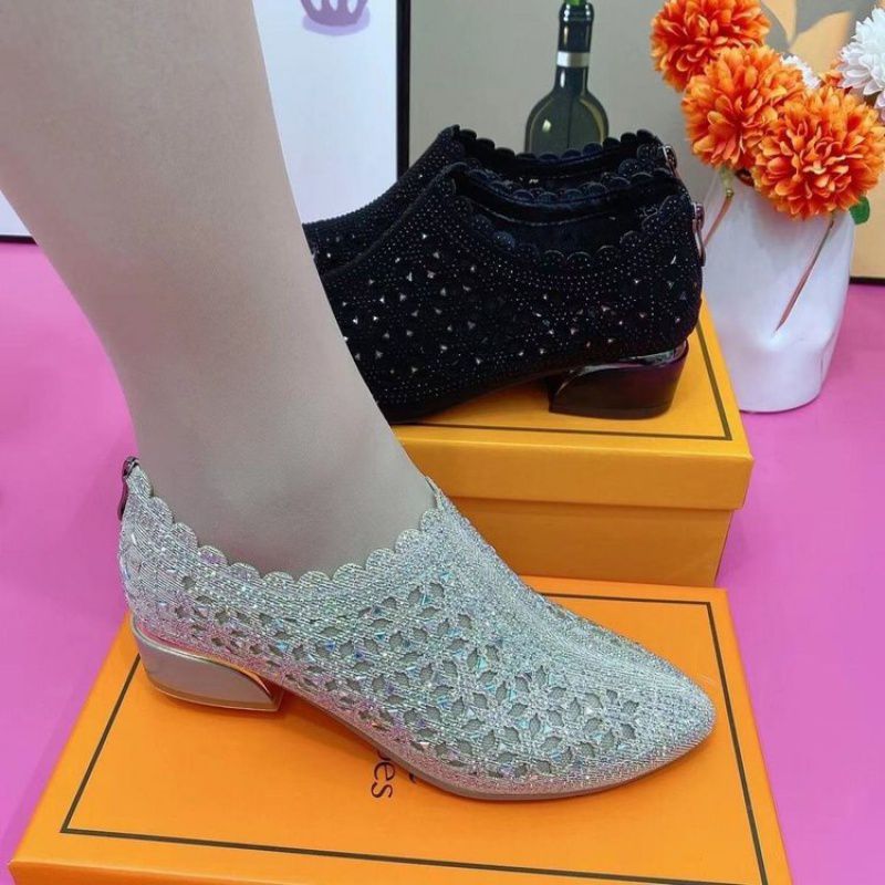 【35-41】2026 Modne damskie buty na niskim obcasie，Wygodne buty damskie