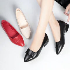 🔥🔥【Nowe modne buty damskie na rok 2026】🥿💥【Rozmiary 35-40】Nowe płaskie buty z miękkiej skóry, antypoślizgowe, wygodne i oddychające, modne i uniwersalne.