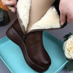 😍30% zniżki!【 35-41】💥Nowe skórzane buty do połowy łydki z 2026 roku, ciepłe śniegowce, z wewnętrzną wyściółką z polaru i wygodną, miękką i grubą podeszwą.